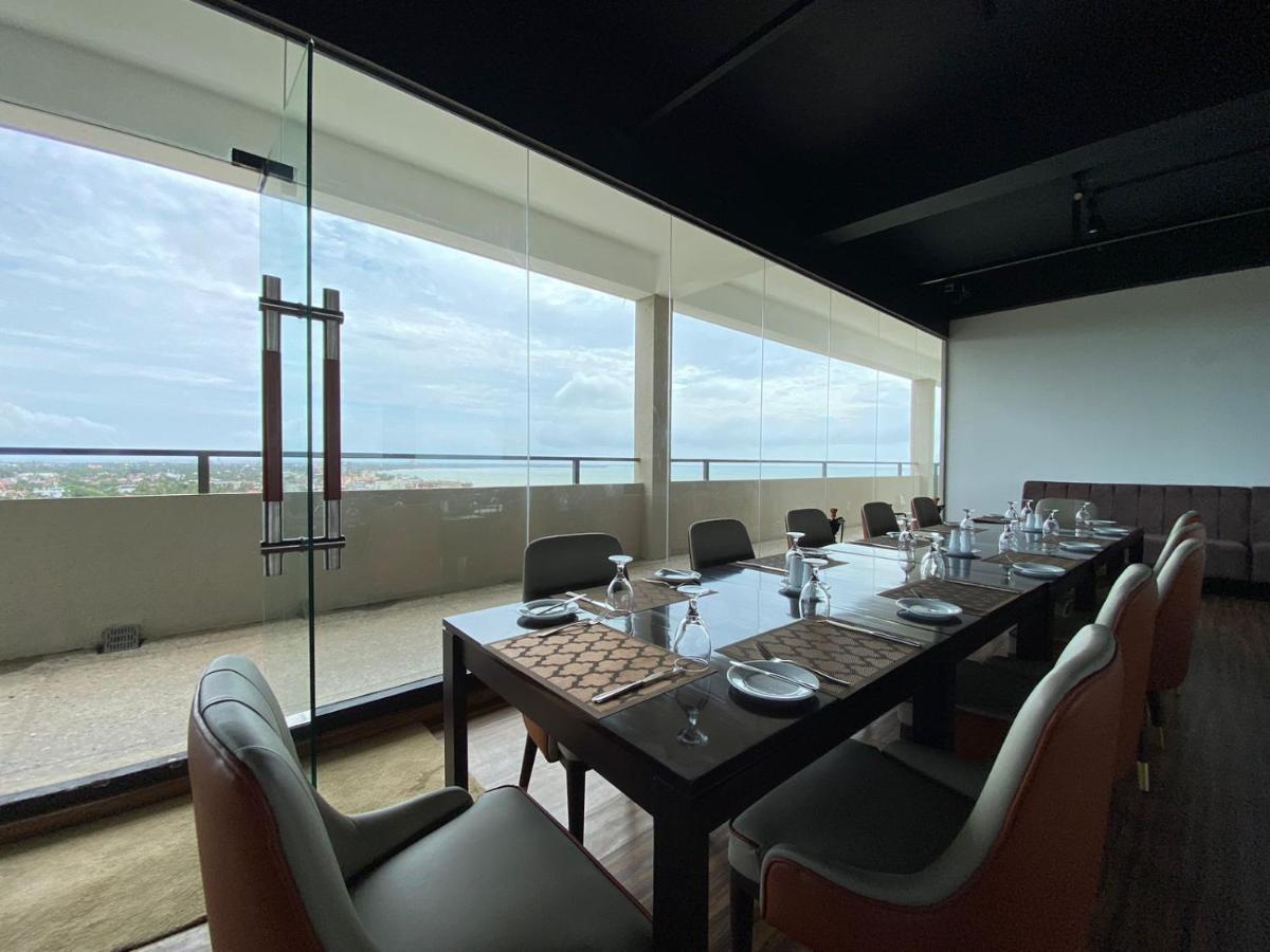 Ocean Breeze - Udaya Luxury Apartments Negombo Zewnętrze zdjęcie