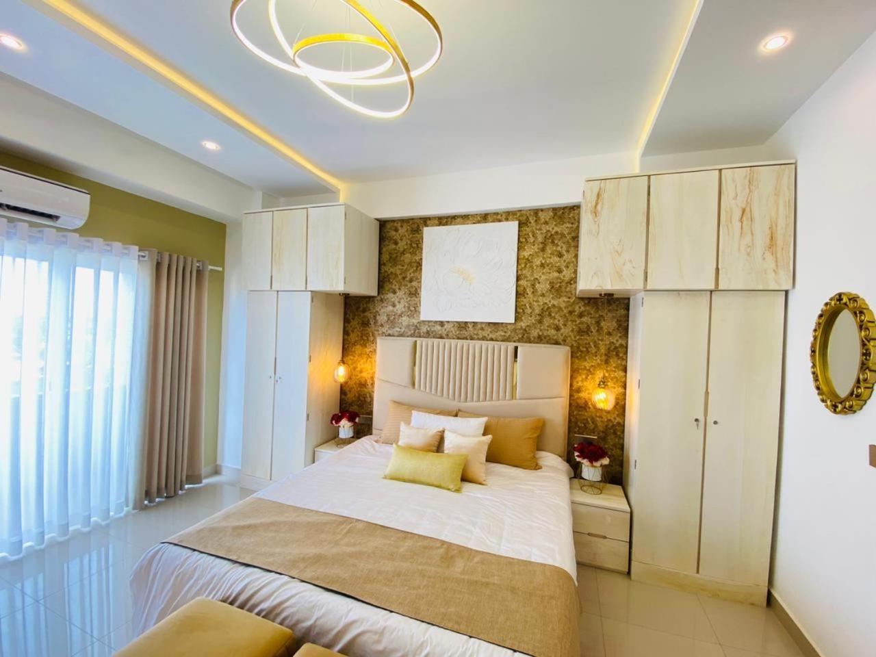 Ocean Breeze - Udaya Luxury Apartments Negombo Zewnętrze zdjęcie