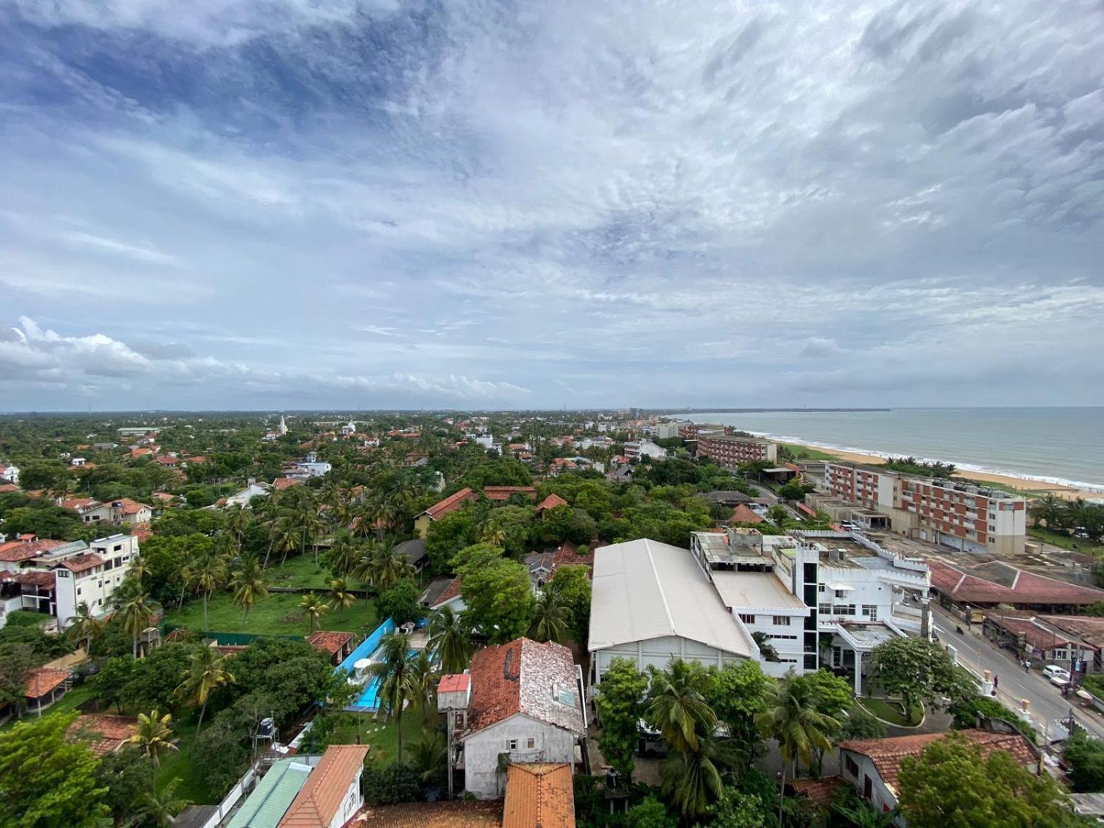 Ocean Breeze - Udaya Luxury Apartments Negombo Zewnętrze zdjęcie